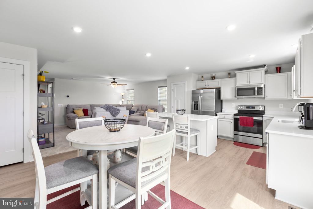 King George, Virginia, 22485, United States, 4 Bedrooms Bedrooms, ,3 BathroomsBathrooms,Residential,For Sale,1826840
