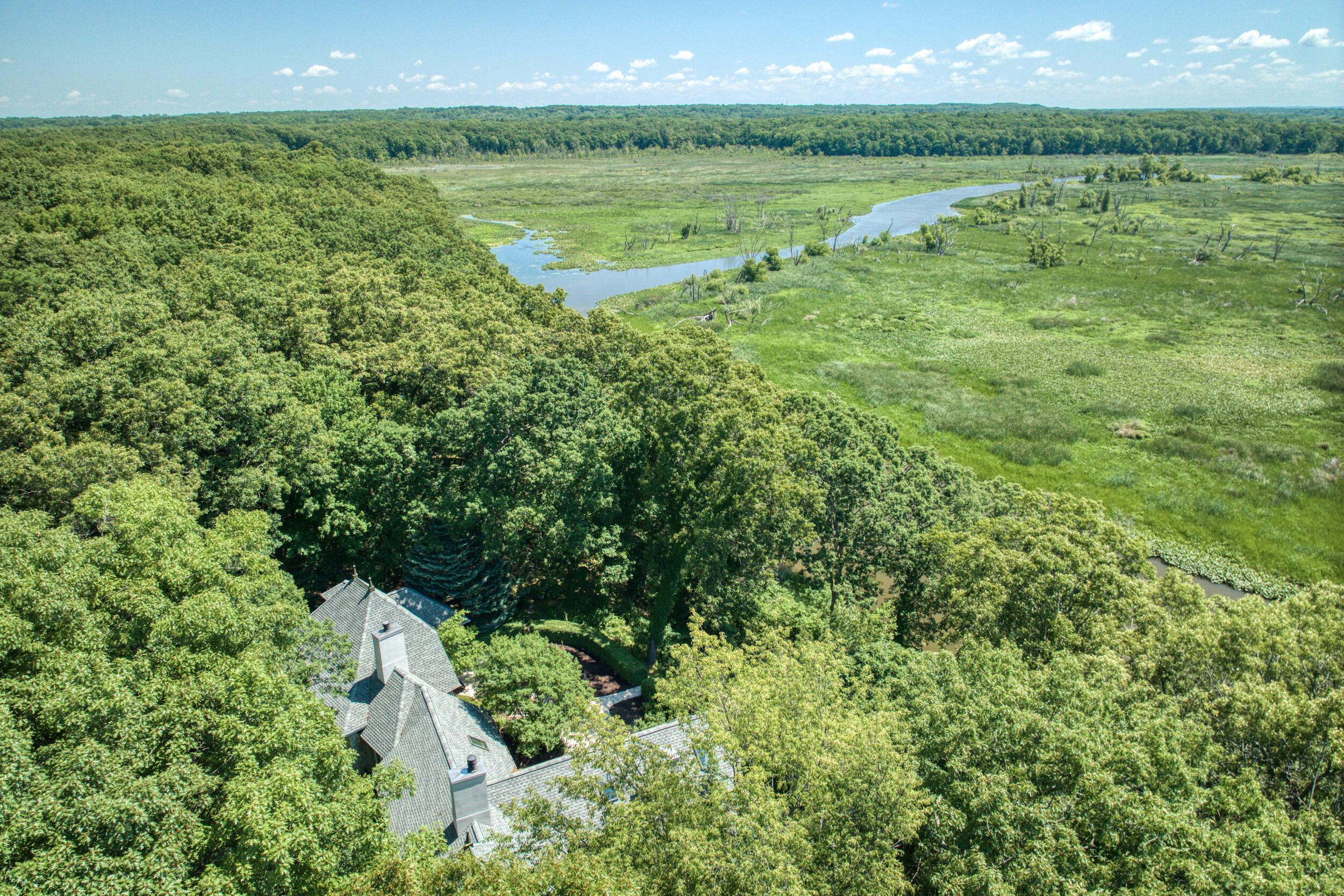 Saugatuck, Michigan, 49453, United States, 4 Bedrooms Bedrooms, ,5 BathroomsBathrooms,Residential,For Sale,1980395