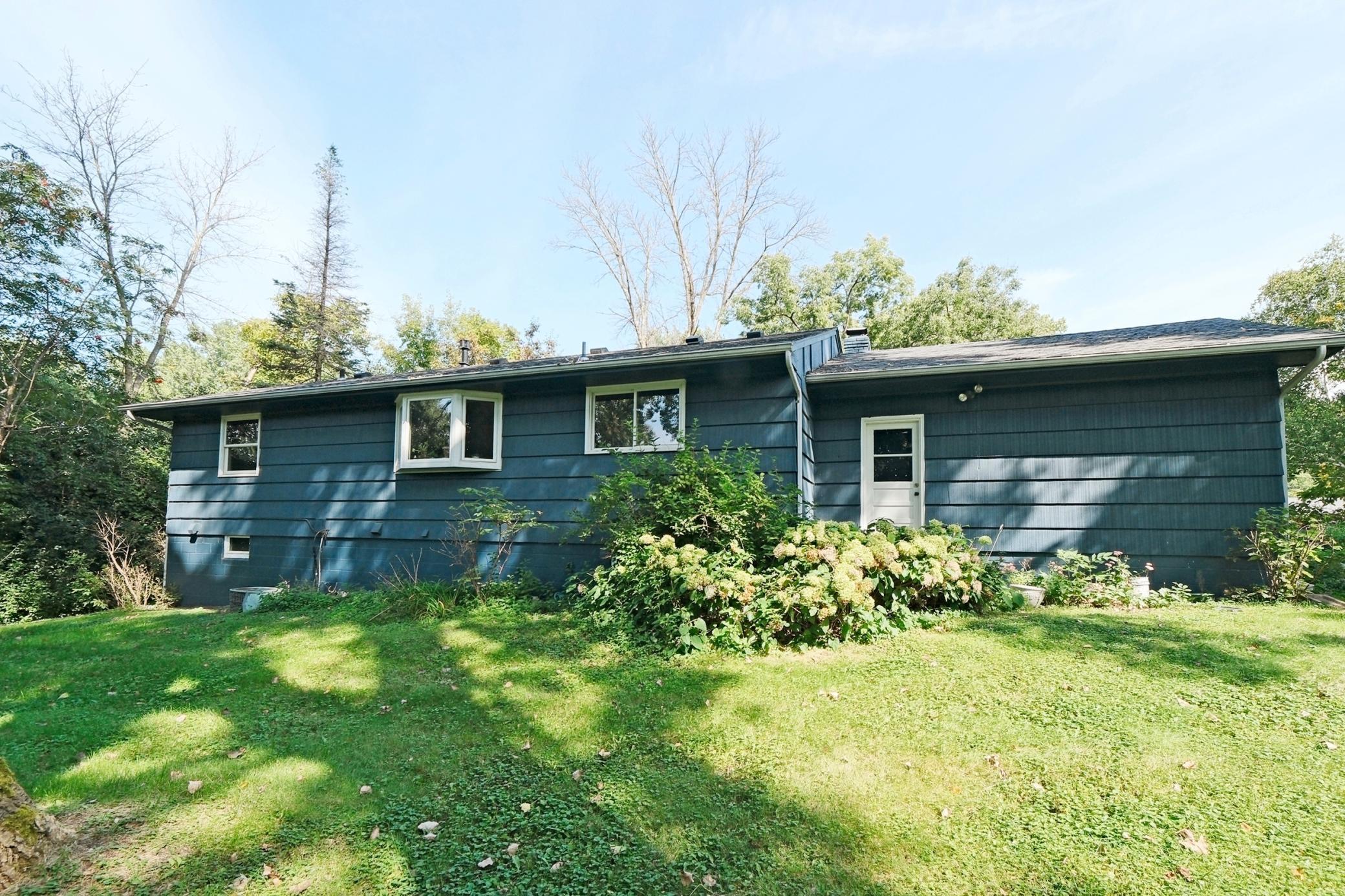 Wayzata, Minnesota, 55391, United States, 4 Bedrooms Bedrooms, ,1 BathroomBathrooms,Residential,For Sale,1949813