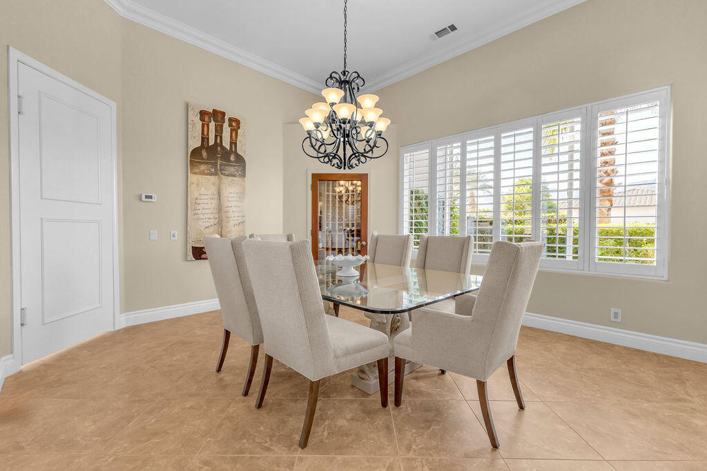 La Quinta, California, 92253, United States, 4 Bedrooms Bedrooms, ,2 BathroomsBathrooms,Residential,For Sale,1987635