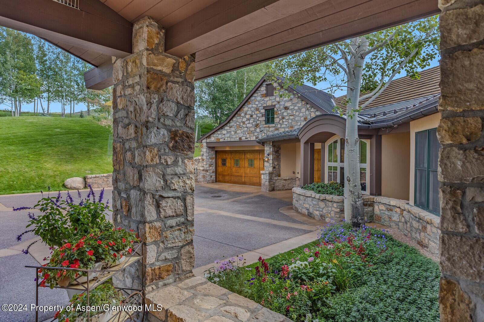 Aspen, Colorado, 81611, United States, 5 Bedrooms Bedrooms, ,6 BathroomsBathrooms,Residential,For Sale,1807342