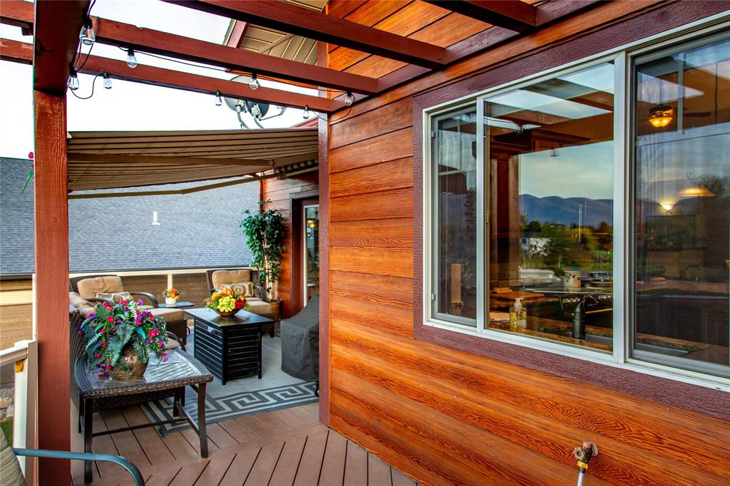 Polson, Montana, 59860, United States, 3 Bedrooms Bedrooms, ,2 BathroomsBathrooms,Residential,For Sale,1983270