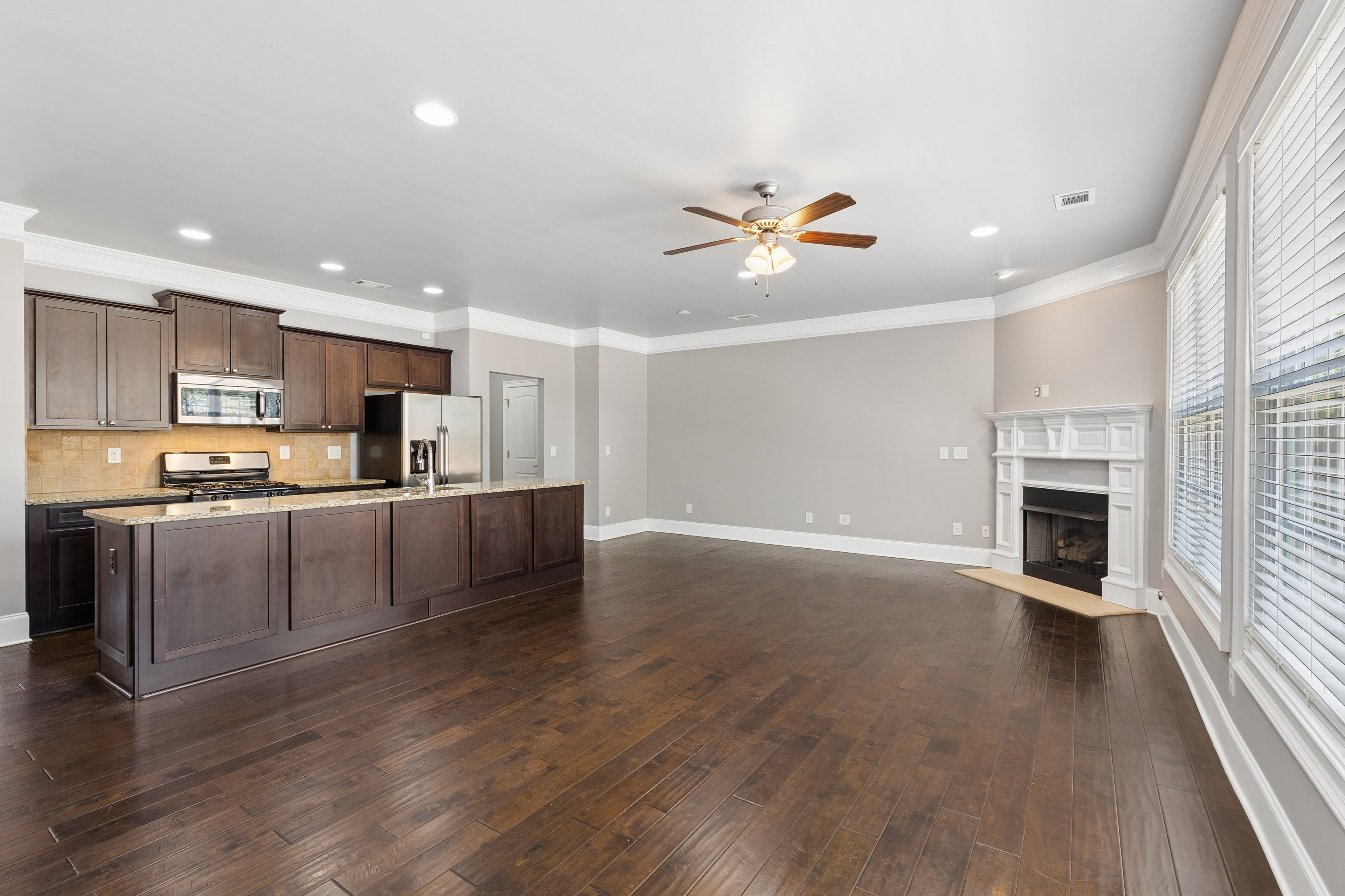  Beautiful Townhome in Fantastic Decatur Location - 物件實景