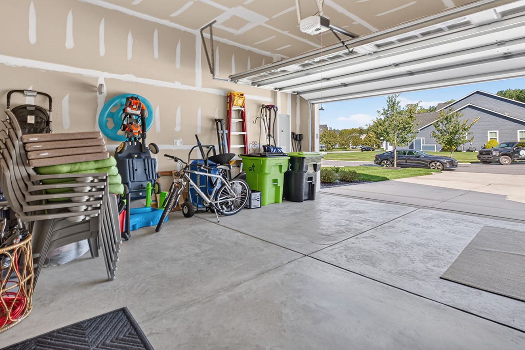  18374 Southampton Drive - 物件實景