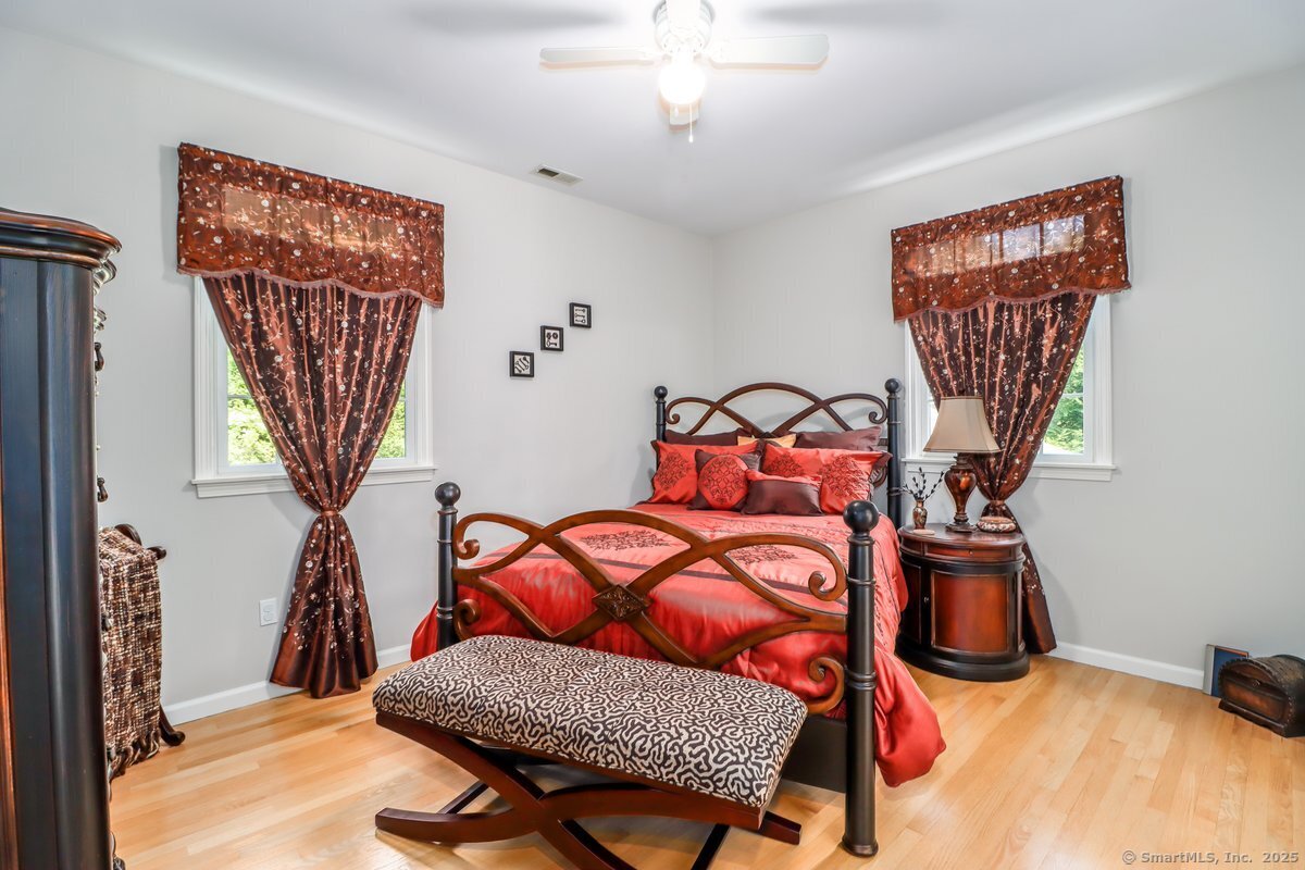 Bridgewater, Connecticut, 06752, United States, 4 Bedrooms Bedrooms, ,6 BathroomsBathrooms,Residential,For Sale,1850308