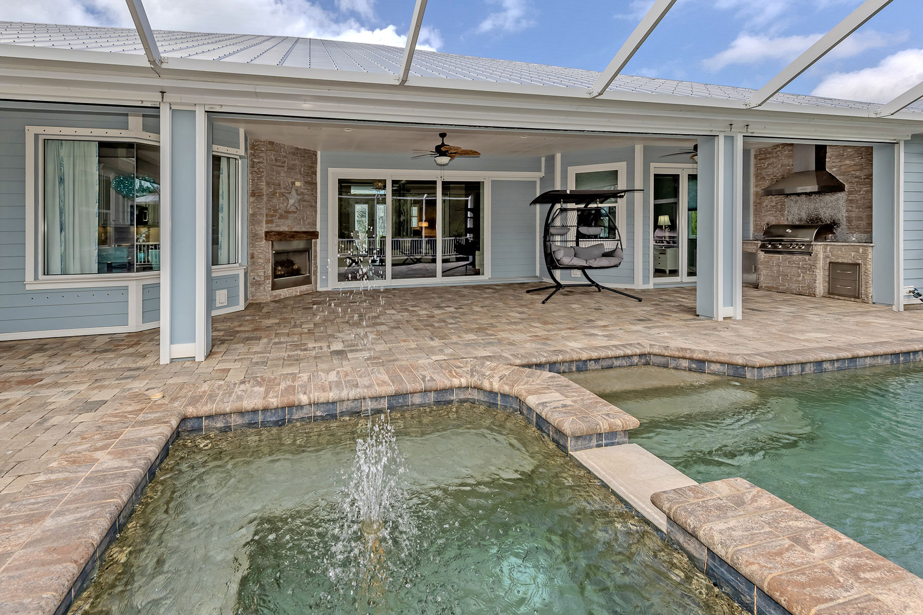  COTTAGES OF CURRY CREEK - 物件實景