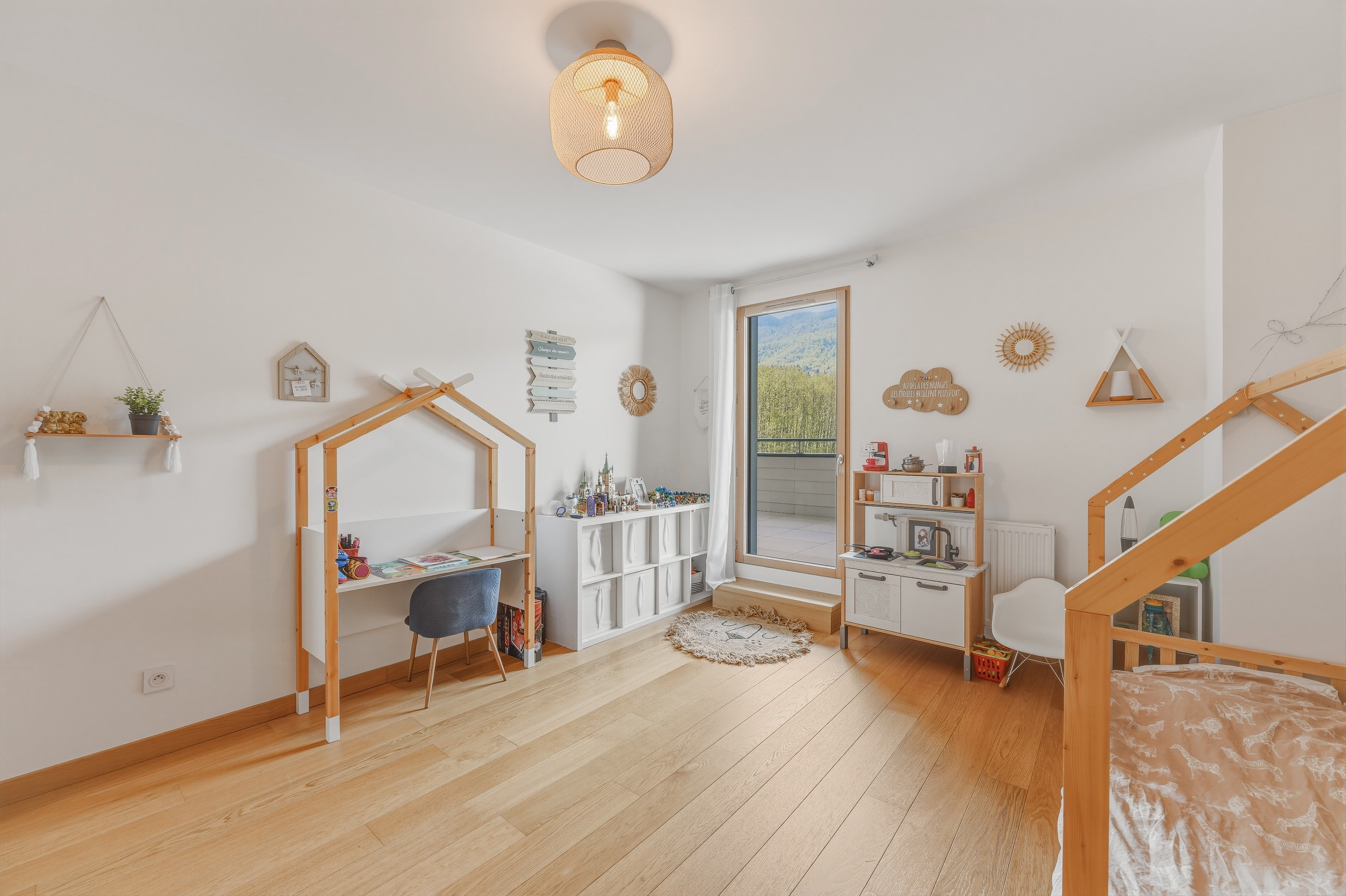  Architect-designed villa in the secure domain - 物件實景