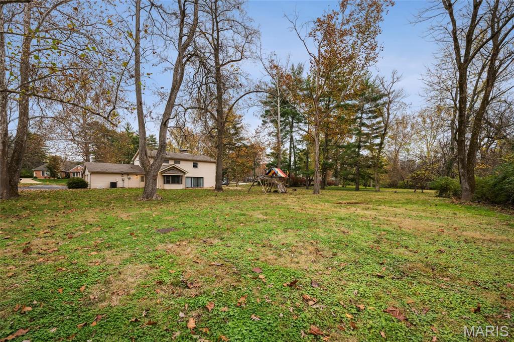 15 Chamblee Lane, St Louis, Missouri, 63141, United States, 4 Bedrooms Bedrooms, ,3 BathroomsBathrooms,Residential,For Sale,15 Chamblee Lane,1659866
