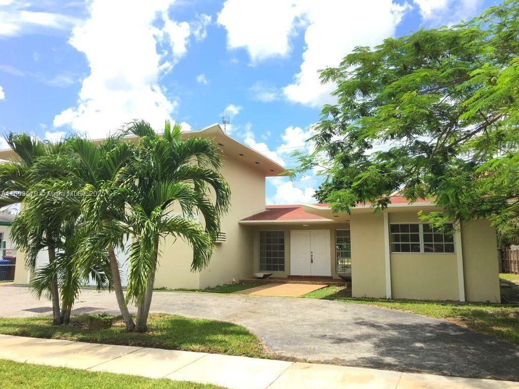 Miami Gardens, Florida, 33169, United States, 5 Bedrooms Bedrooms, ,2 BathroomsBathrooms,Residential,For Sale,1977274