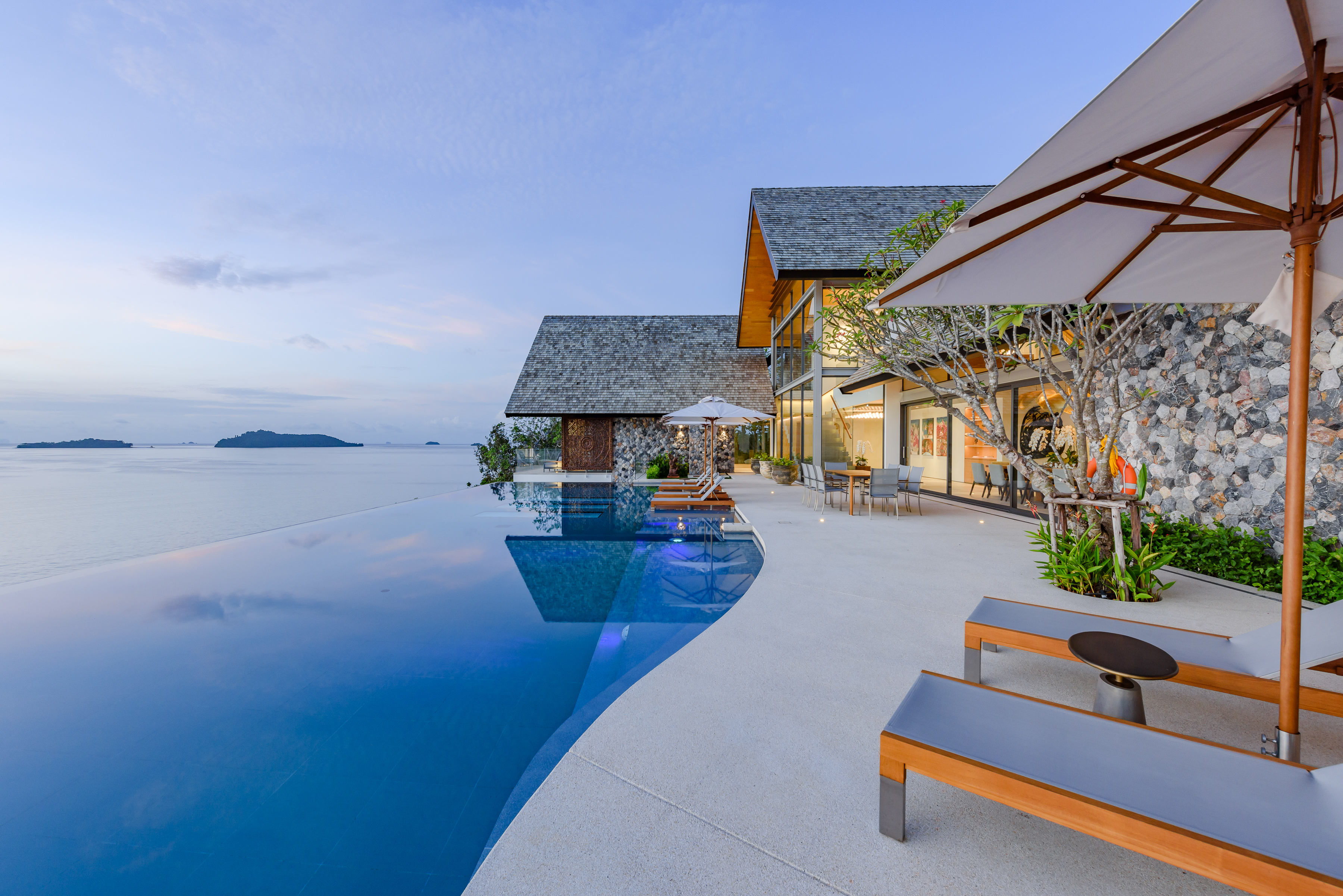 Villa Maraya, super villa on the Cape Yamu headland