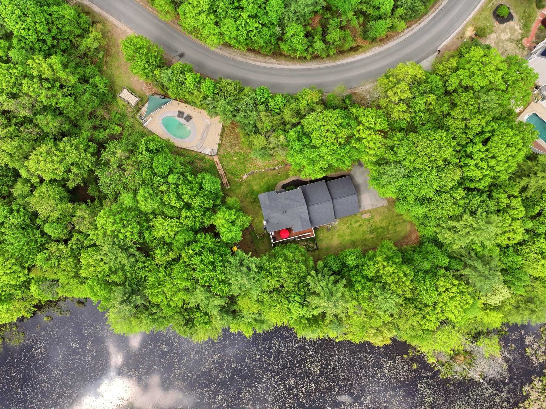  10 Ellison Drive - 物件實景