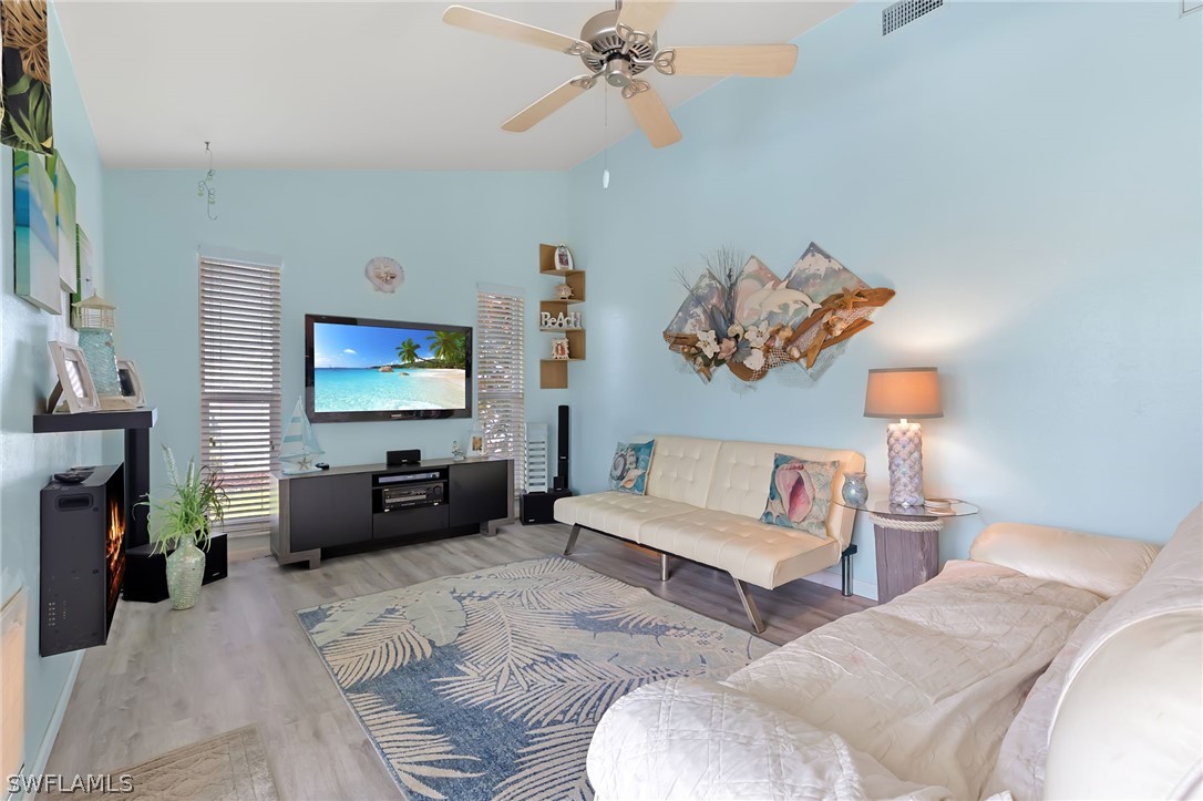 916 SE 33rd Street, Cape Coral, Florida, 33904, United States, 3 Bedrooms Bedrooms, ,2 BathroomsBathrooms,Residential,For Sale,916 SE 33rd Street,1663511