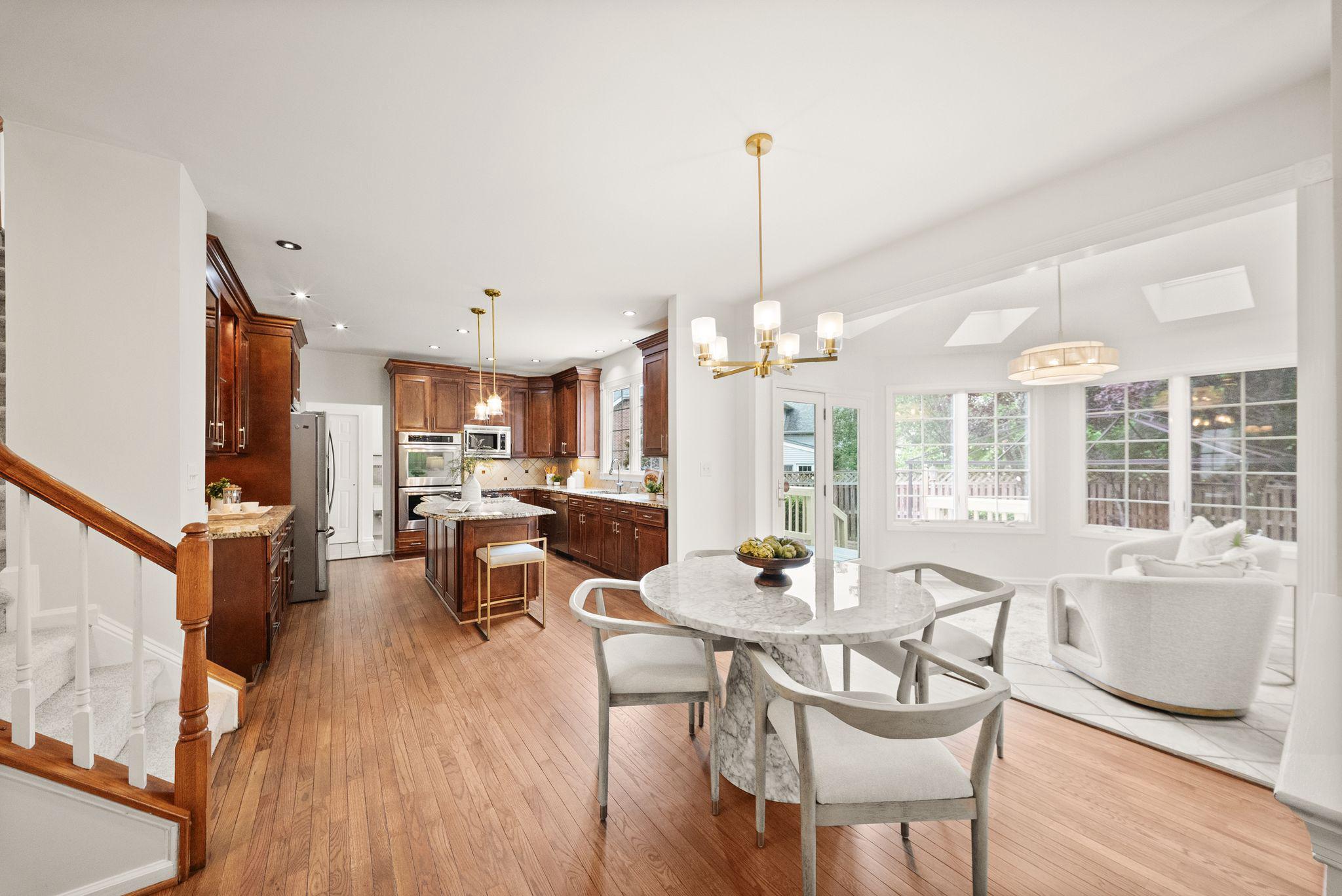  12754 Alder Woods Drive, Fairfax, VA, 22033 - 物件實景