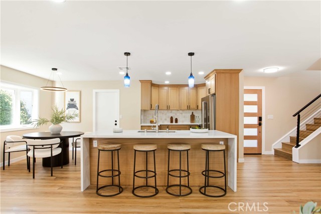 Huntington Beach, California, 92646, United States, 4 Bedrooms Bedrooms, ,3 BathroomsBathrooms,Residential,For Sale,2006159