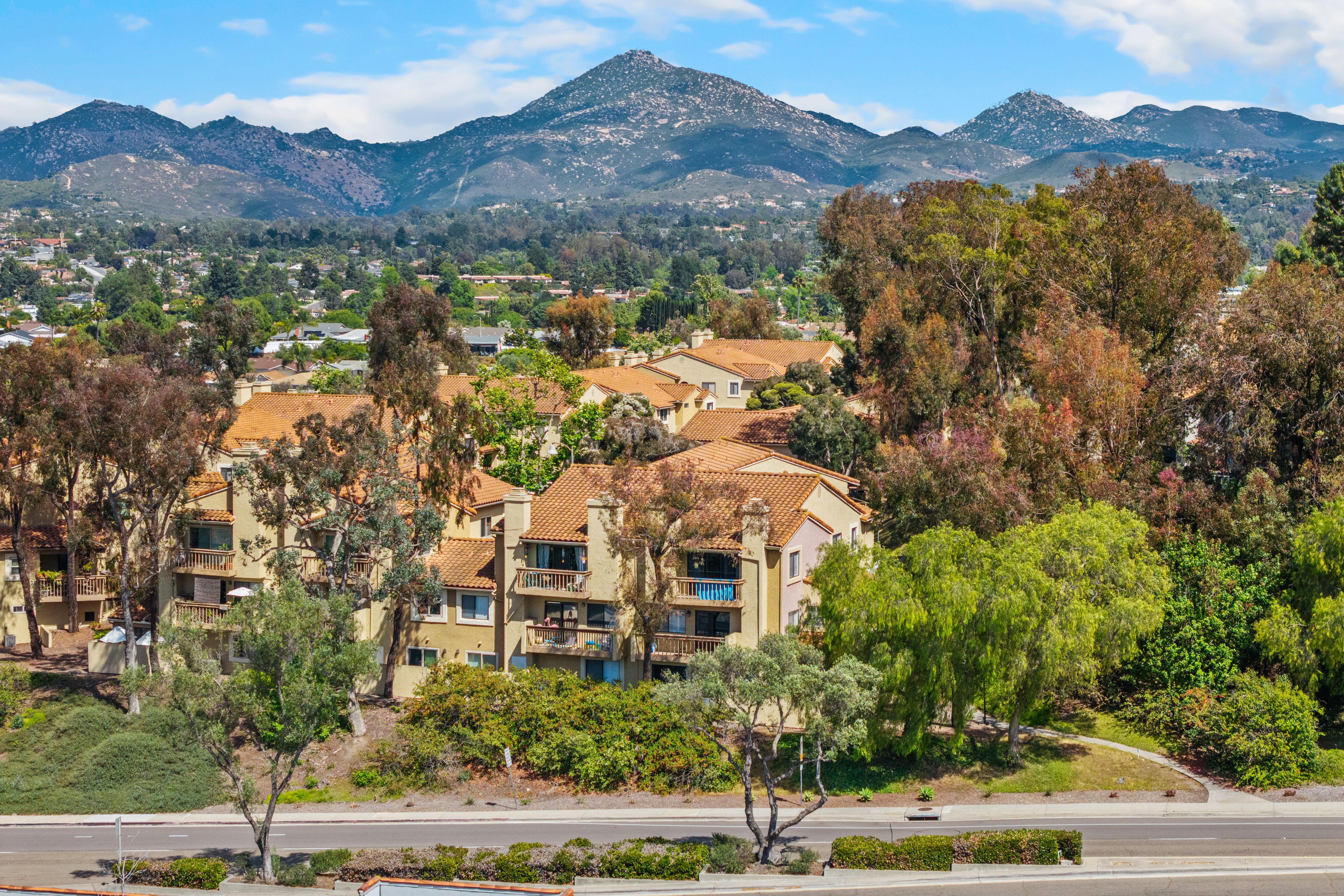  11896 Paseo Lucido #121, San Diego, CA 92128 - 物件實景