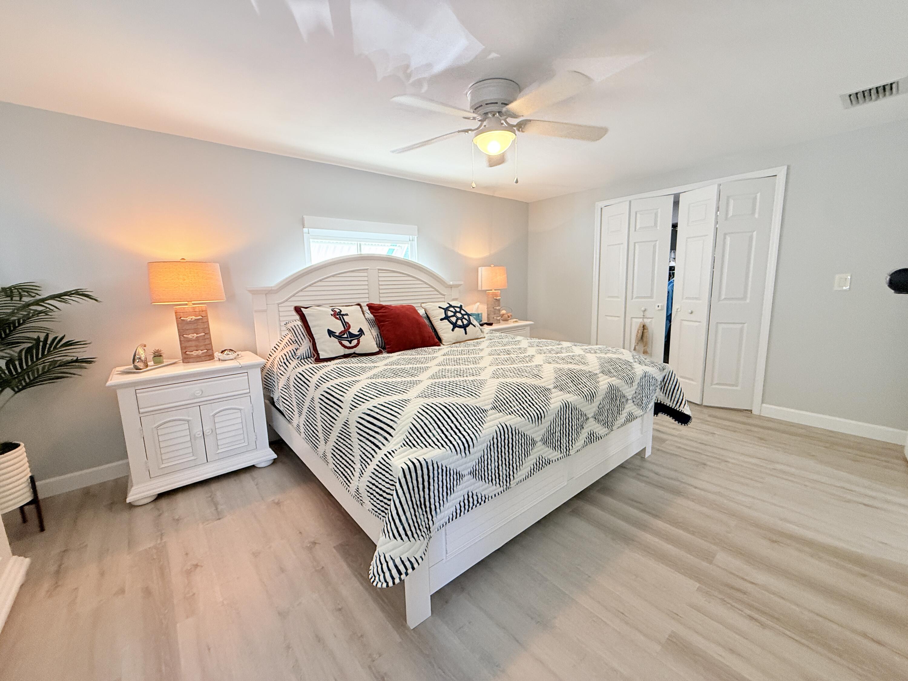 Key Largo, Florida, 33037, United States, 2 Bedrooms Bedrooms, ,2 BathroomsBathrooms,Residential,For Sale,1998042