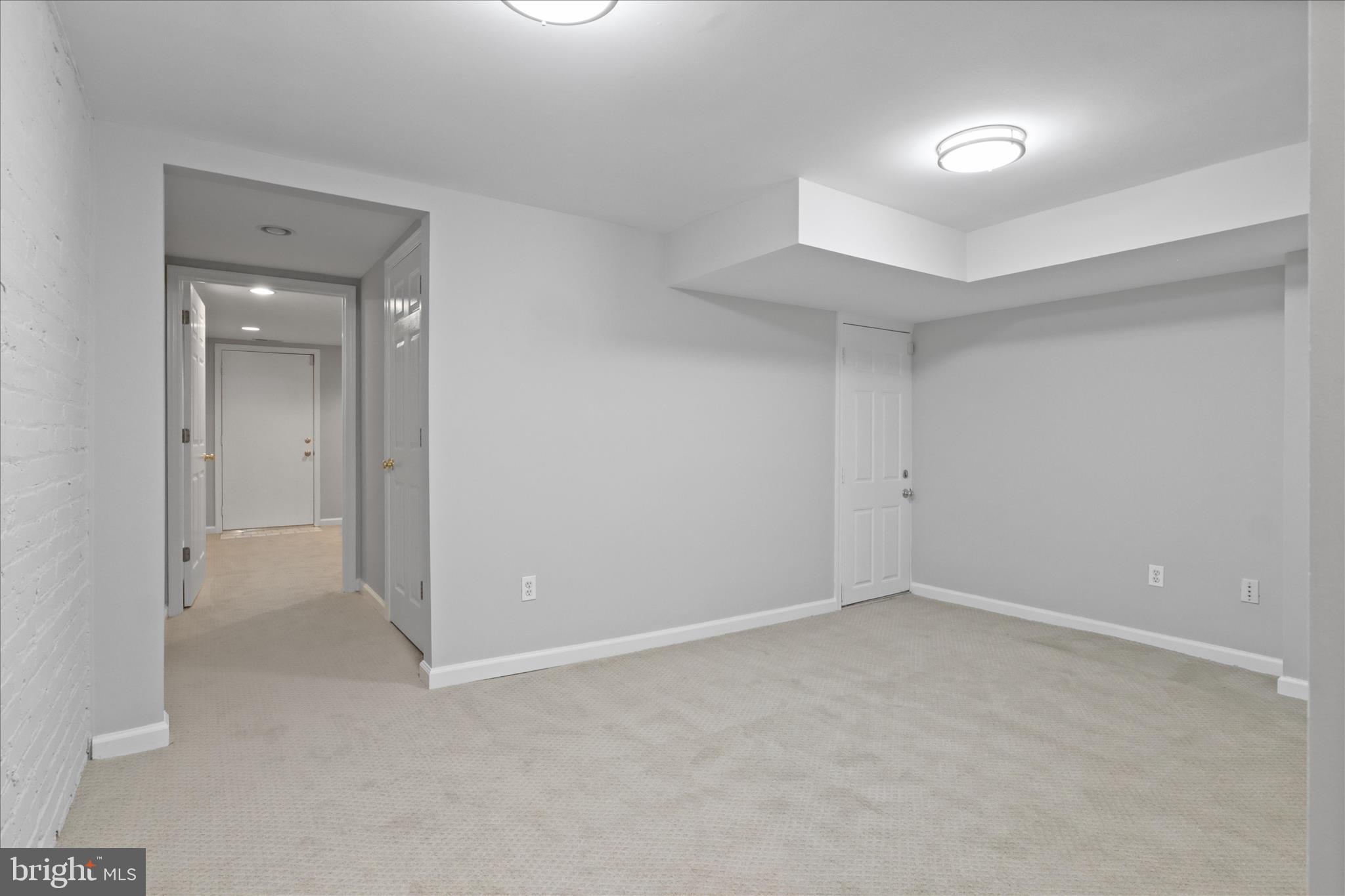 Washington, District of Columbia, 20009, United States, 4 Bedrooms Bedrooms, ,4 BathroomsBathrooms,Residential,For Sale,1986084