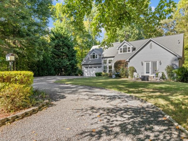 Fort Mill, South Carolina, 29708, United States, 4 Bedrooms Bedrooms, ,3 BathroomsBathrooms,Residential,For Sale,1977828