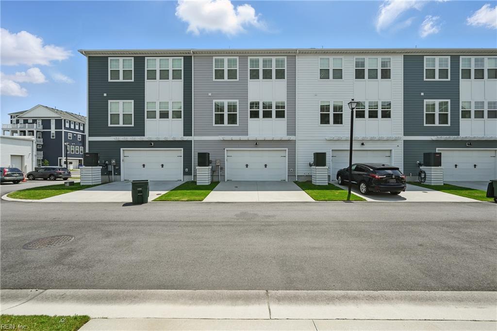 Norfolk Va, Virginia, 23518, United States, 2 Bedrooms Bedrooms, ,3 BathroomsBathrooms,Residential,For Sale,1866768