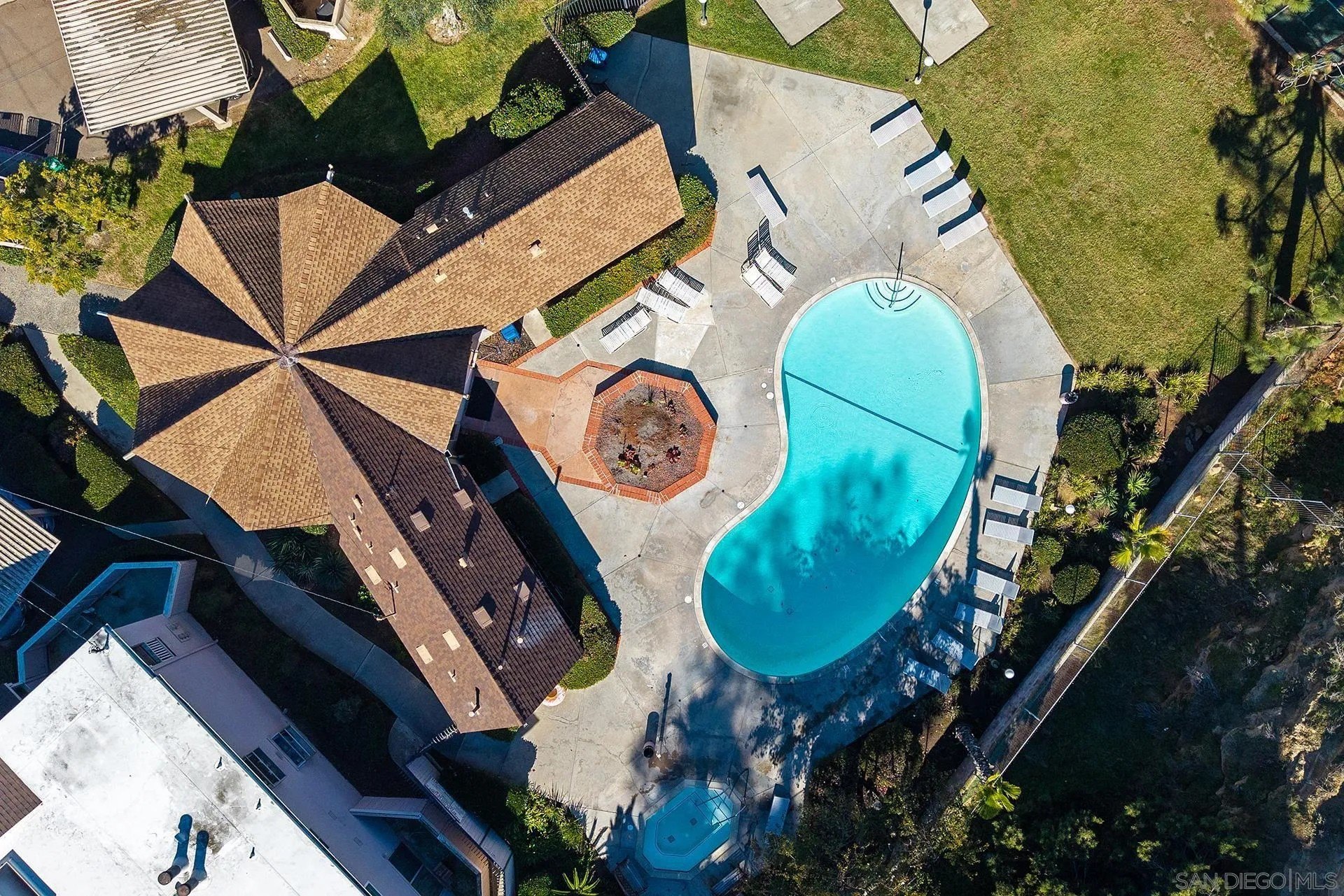 San Diego, California, 92110, United States, 1 Bedroom Bedrooms, ,1 BathroomBathrooms,Residential,For Sale,1999135