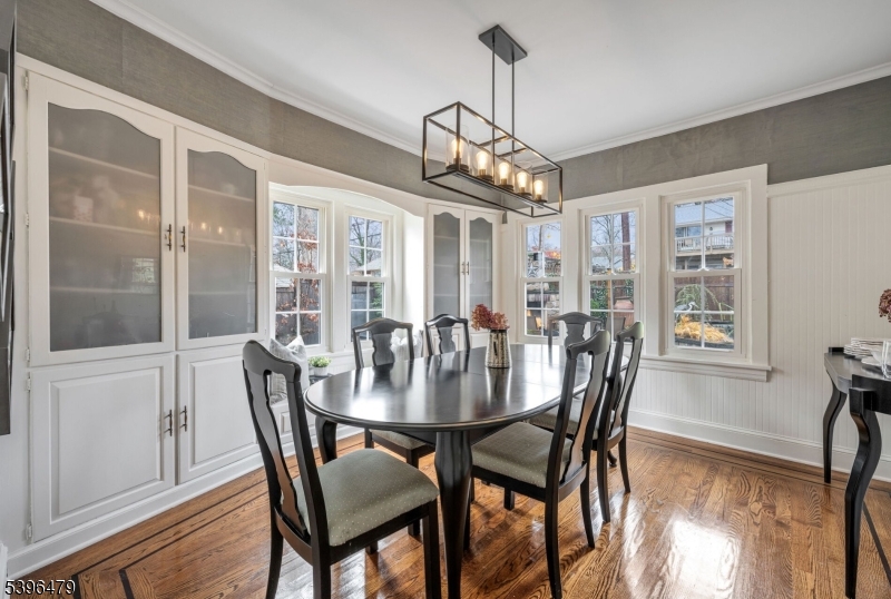 West Milford Twp., New Jersey, 07421, United States, 4 Bedrooms Bedrooms, ,3 BathroomsBathrooms,Residential,For Sale,1992089