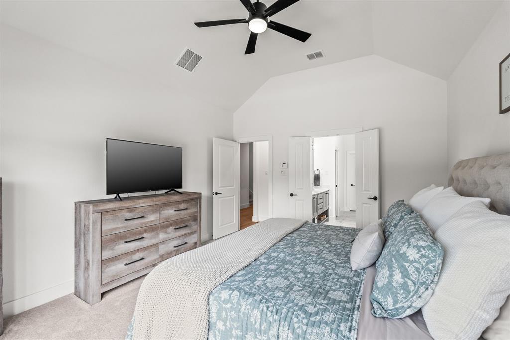 Rowlett, Texas, 75089, United States, 4 Bedrooms Bedrooms, ,3 BathroomsBathrooms,Residential,For Sale,1971322