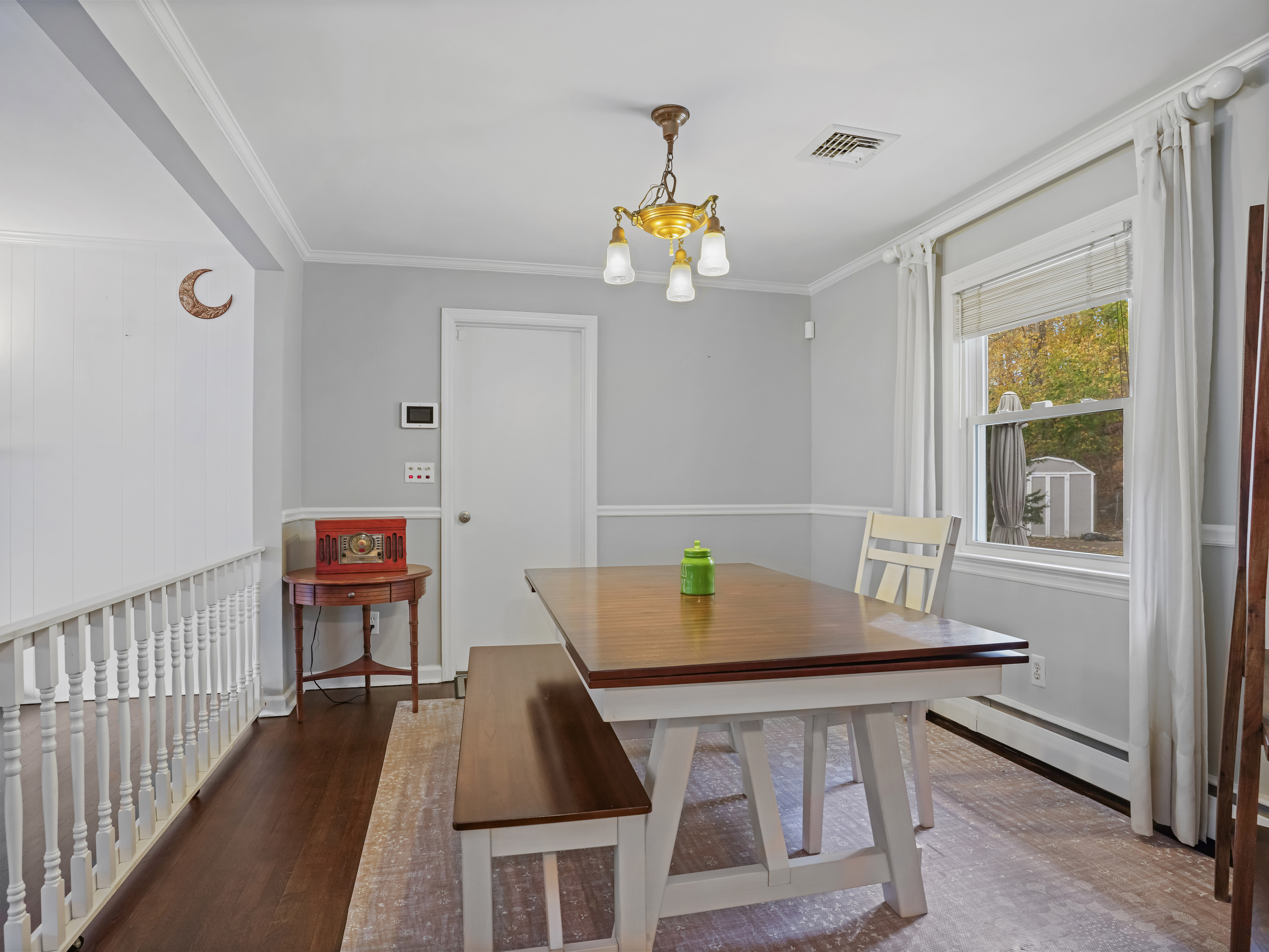 Norwalk, Connecticut, 06850, United States, 3 Bedrooms Bedrooms, ,2 BathroomsBathrooms,Residential,For Sale,1989488