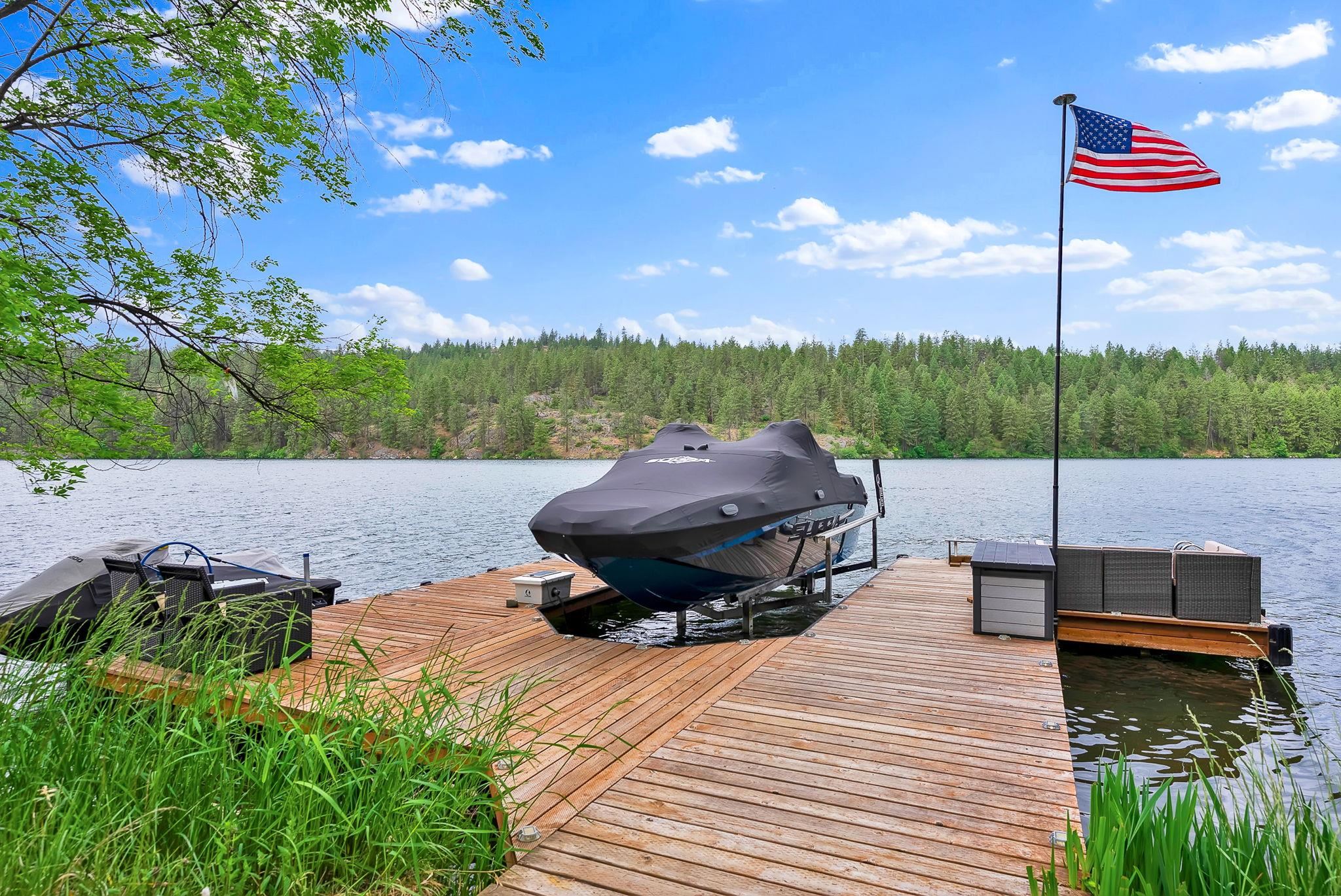 Nine Mile Falls, Washington, 99026, United States, 4 Bedrooms Bedrooms, ,3 BathroomsBathrooms,Residential,For Sale,1979955