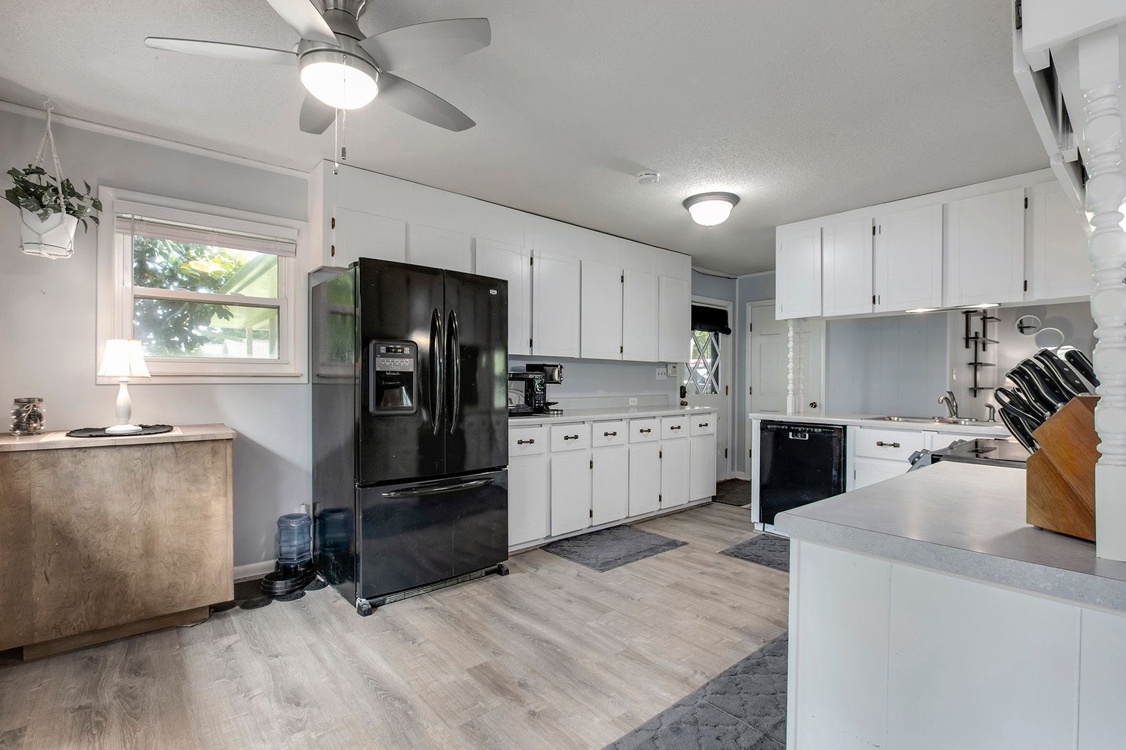 Harriman, Tennessee, 37748, United States, 3 Bedrooms Bedrooms, ,3 BathroomsBathrooms,Residential,For Sale,2011405