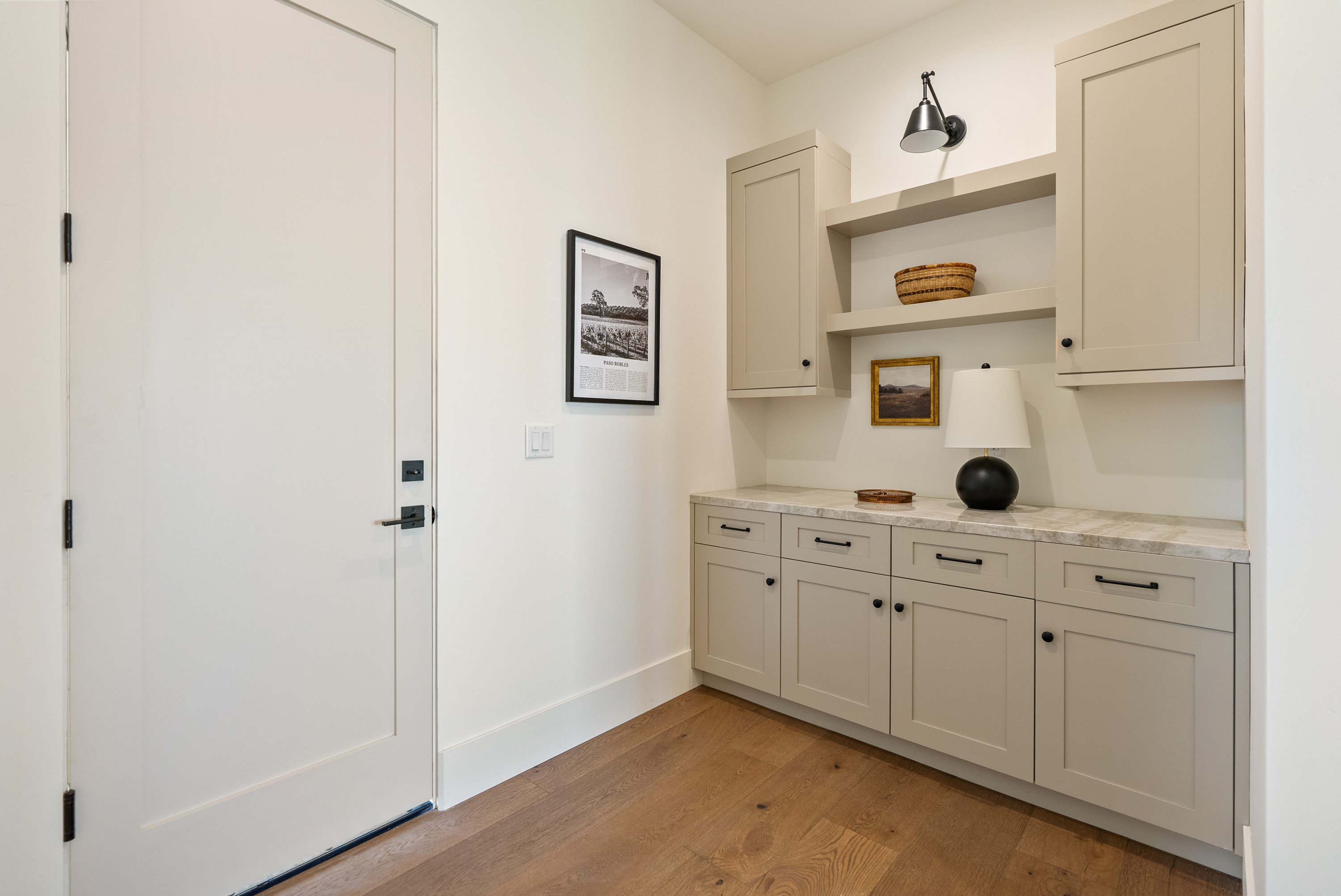  2220 Battering Rock - 物件實景