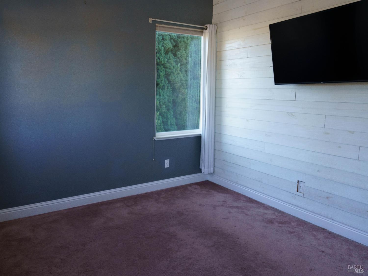 Vacaville, California, 95687, United States, 4 Bedrooms Bedrooms, ,3 BathroomsBathrooms,Residential,For Sale,1978415