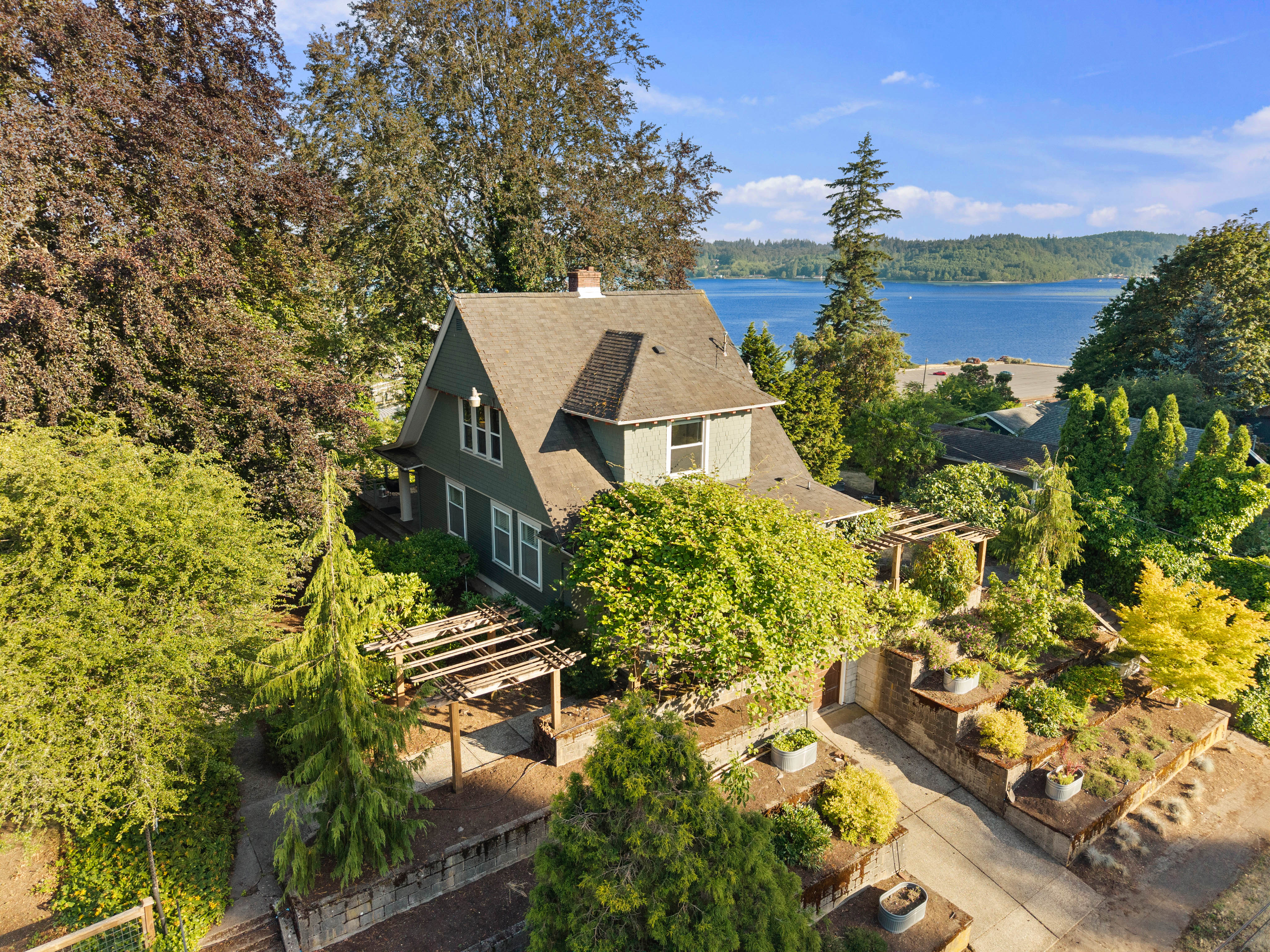  732 S. Summit Ave, Bremerton, WA 98312 - 物件實景