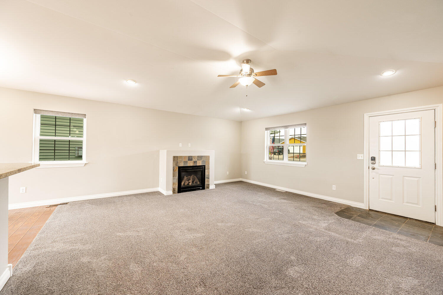 Sheridan, Wyoming, 82801, United States, 3 Bedrooms Bedrooms, ,3 BathroomsBathrooms,Residential,For Sale,1885814