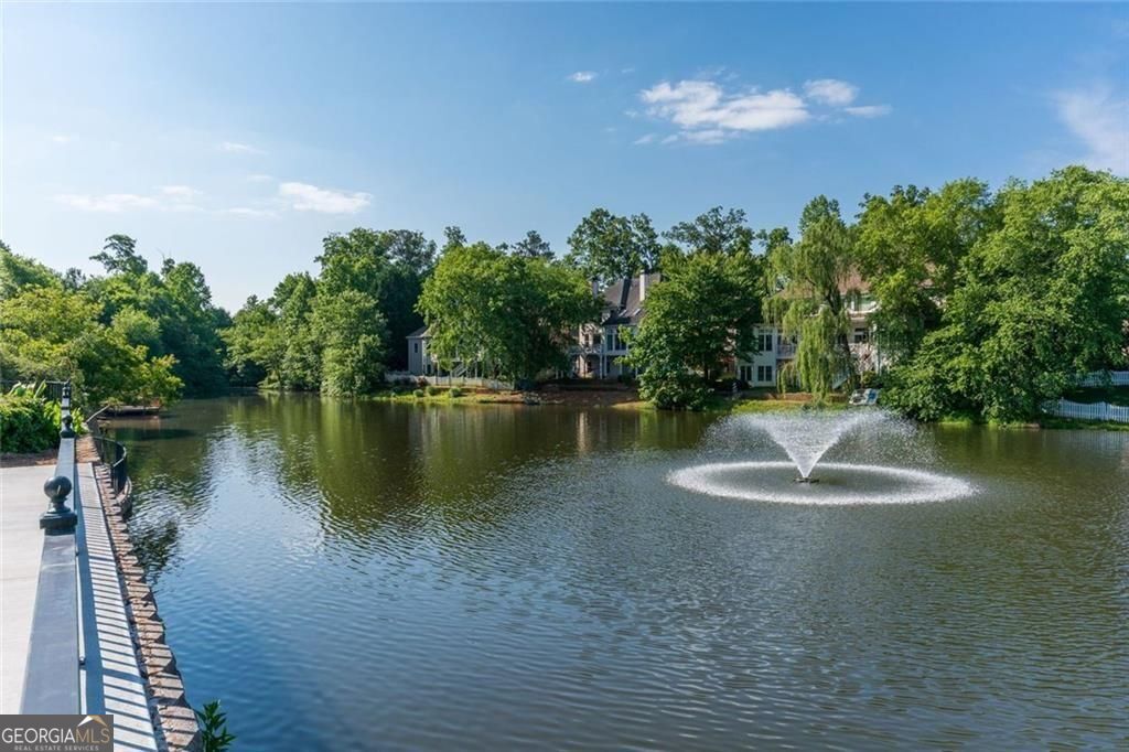 Roswell, Georgia, 30075, United States, 5 Bedrooms Bedrooms, ,4 BathroomsBathrooms,Residential,For Sale,2044480