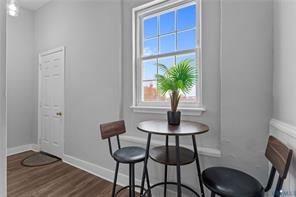 Richmond, Virginia, 23219, United States, 2 Bedrooms Bedrooms, ,2 BathroomsBathrooms,Residential,For Sale,1989867