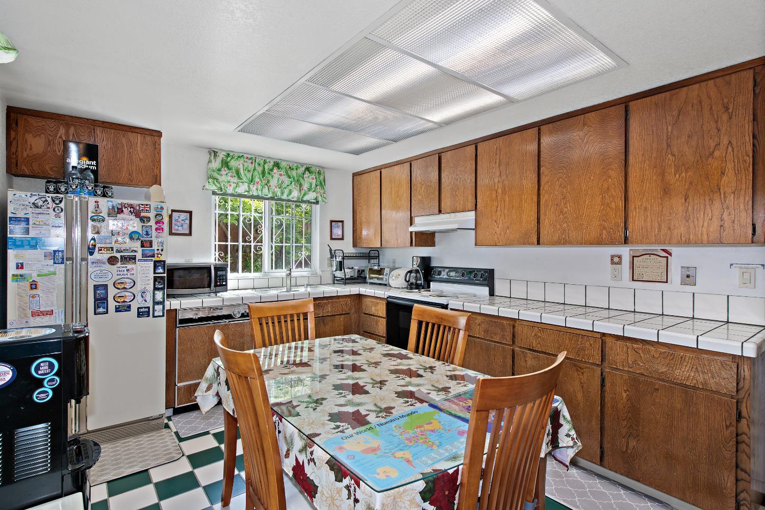 San Jose, California, 95116, United States, 4 Bedrooms Bedrooms, ,3 BathroomsBathrooms,Residential,For Sale,2038368