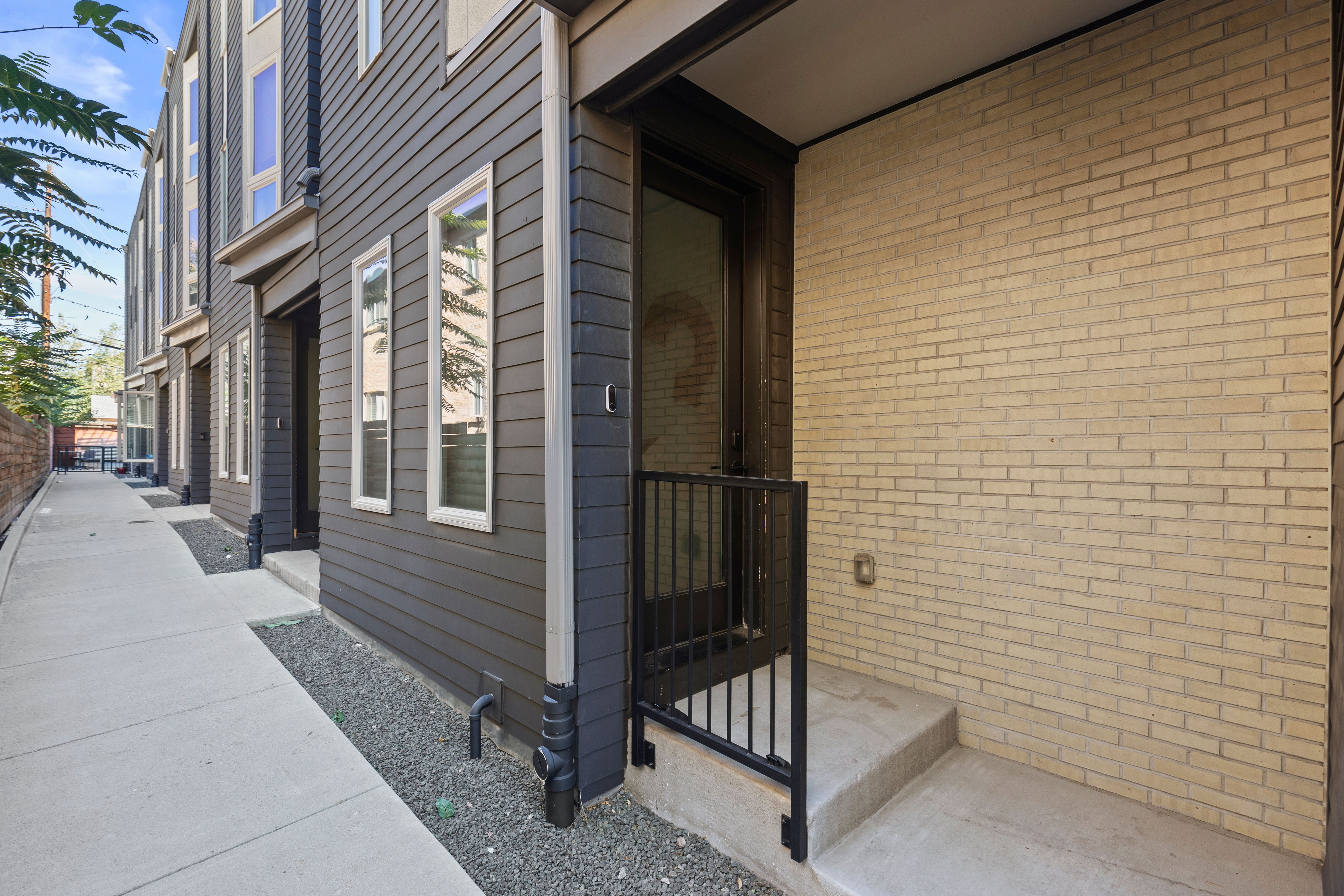  Welcome to Denver’s Highly Desirable Jefferson Park Neighborhood - 物件實景