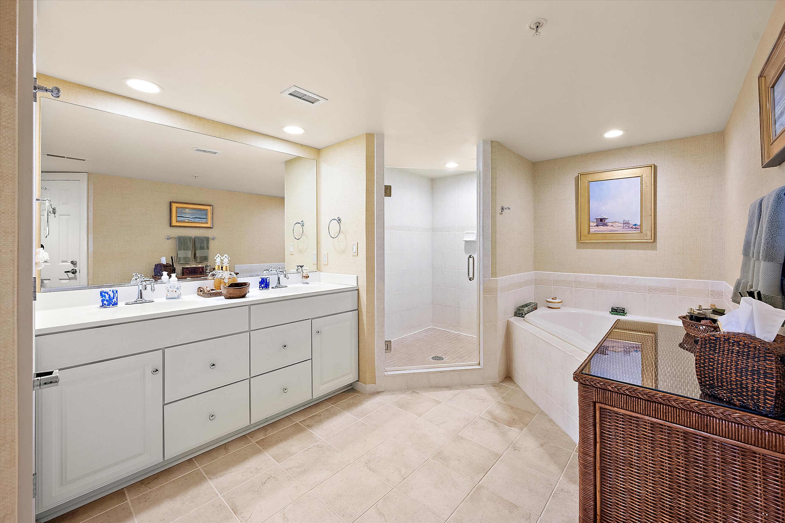  NONE AVAILABLE - 物件實景