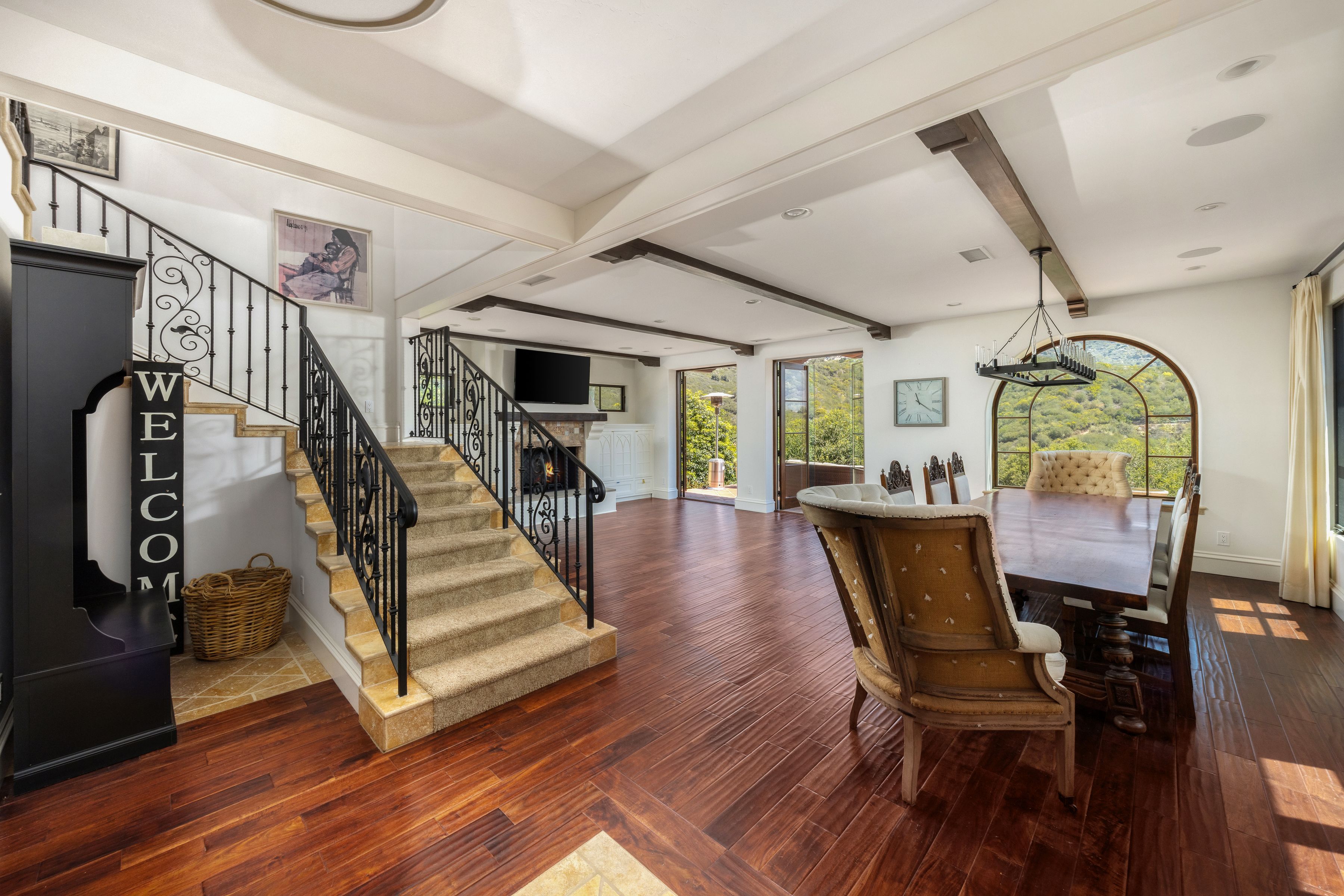  Classic Santa Barbara Home - 物件實景