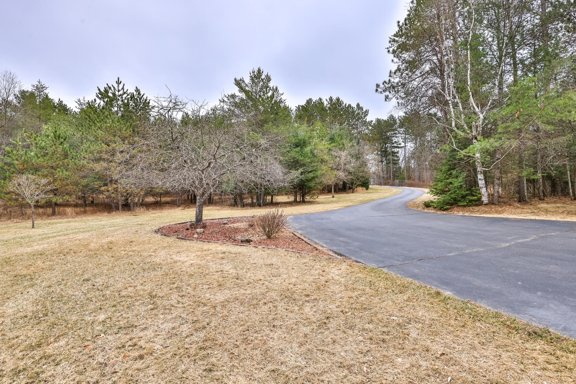 Tomahawk, Wisconsin, 54487, United States, 3 Bedrooms Bedrooms, ,3 BathroomsBathrooms,Residential,For Sale,1798272