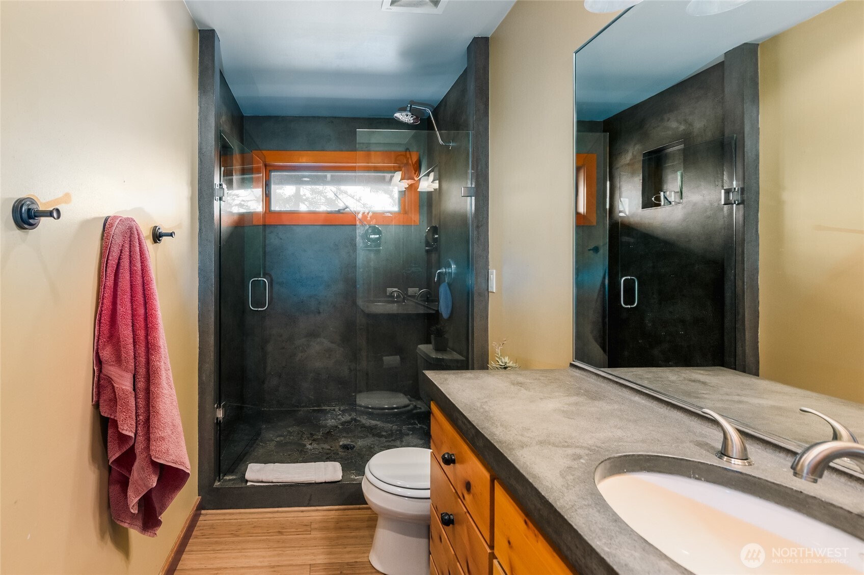 Friday Harbor, Washington, 98250, United States, 2 Bedrooms Bedrooms, ,1 BathroomBathrooms,Residential,For Sale,1856975