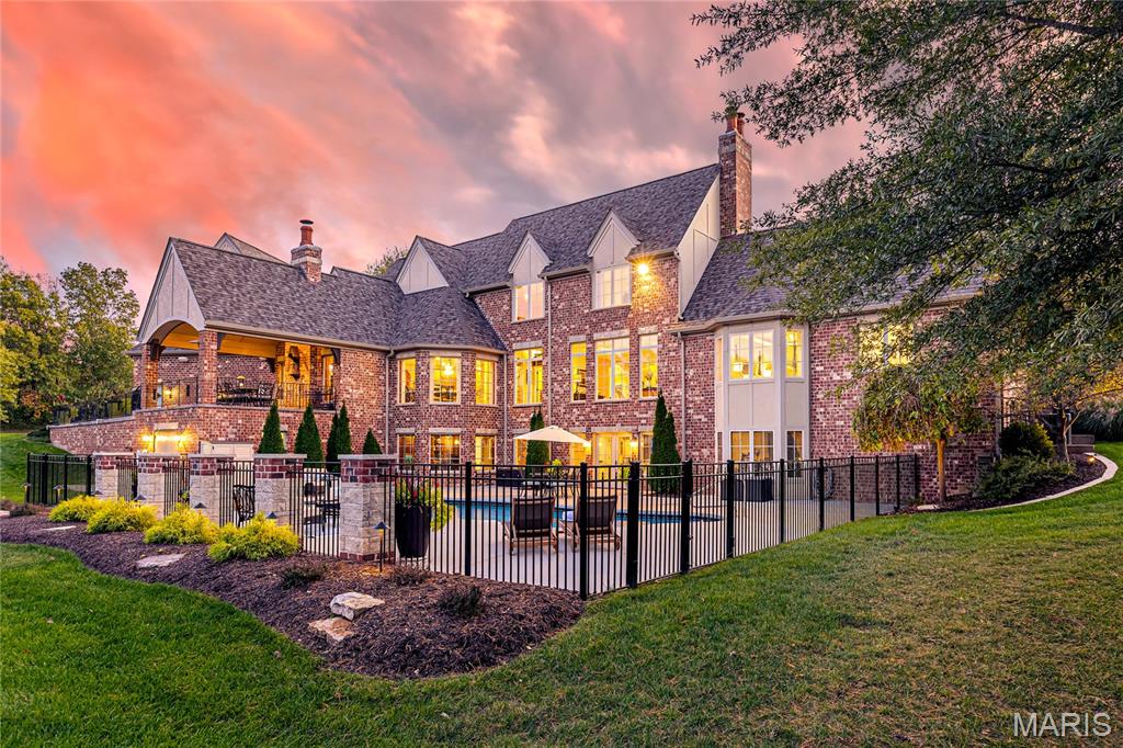 St Charles, Missouri, 63304, United States, 4 Bedrooms Bedrooms, ,6 BathroomsBathrooms,Residential,For Sale,1992889