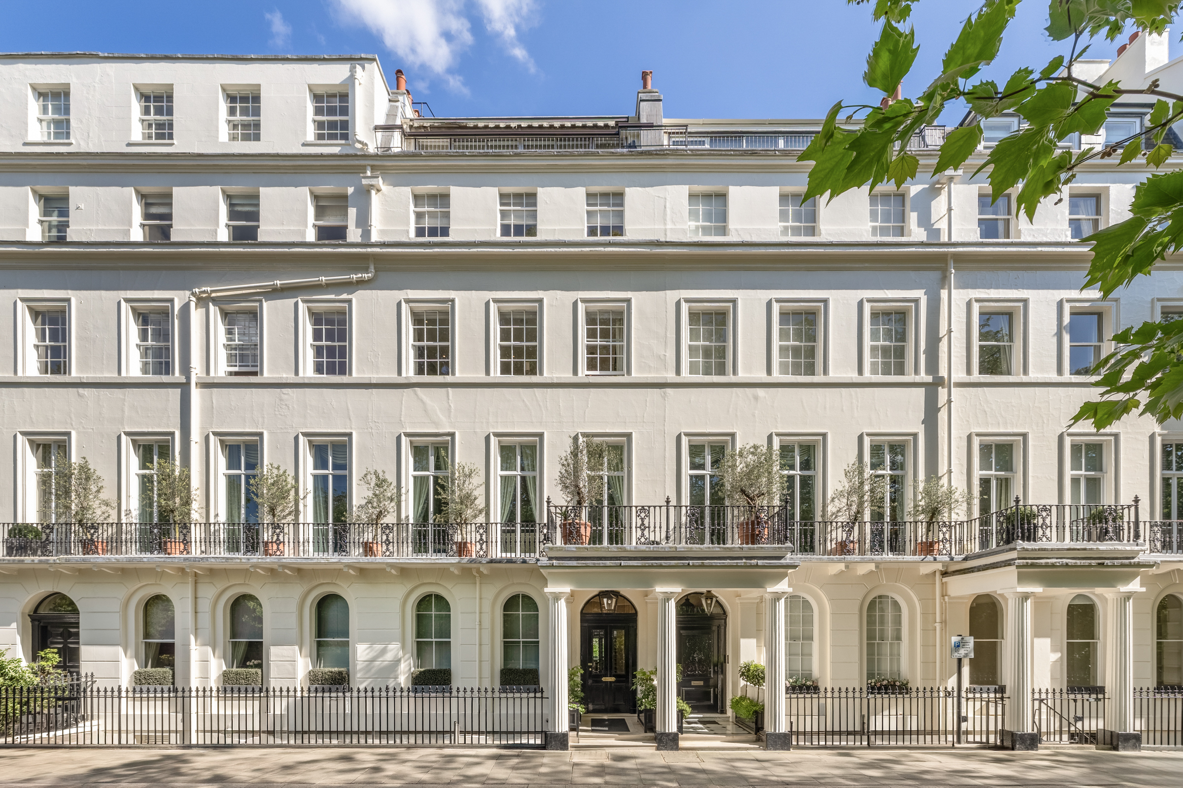  A Turnkey Apartment on Eaton Square - 物件實景