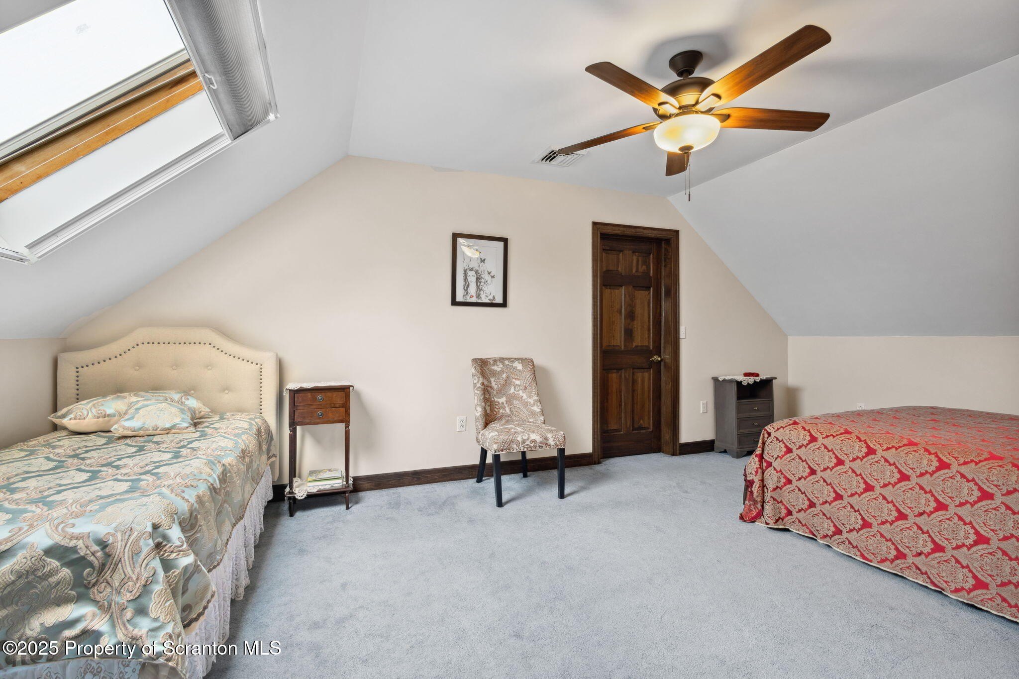 Old Forge, Pennsylvania, 18518, United States, 5 Bedrooms Bedrooms, ,5 BathroomsBathrooms,Residential,For Sale,1921311