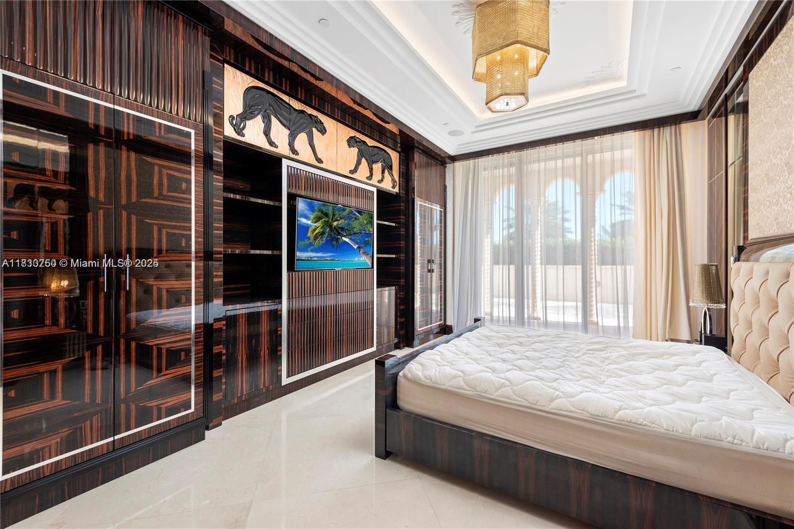Miami Beach, Florida, 33109, United States, 6 Bedrooms Bedrooms, ,8 BathroomsBathrooms,Residential,For Sale,1876435