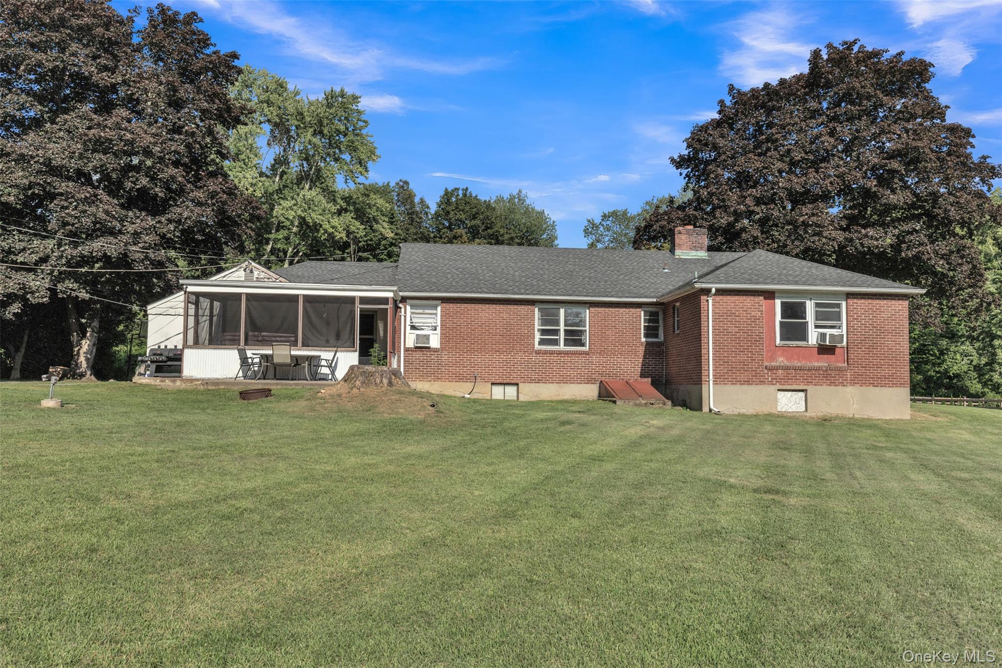 Mahopac, New York, 10541, United States, 3 Bedrooms Bedrooms, ,2 BathroomsBathrooms,Residential,For Sale,1919790