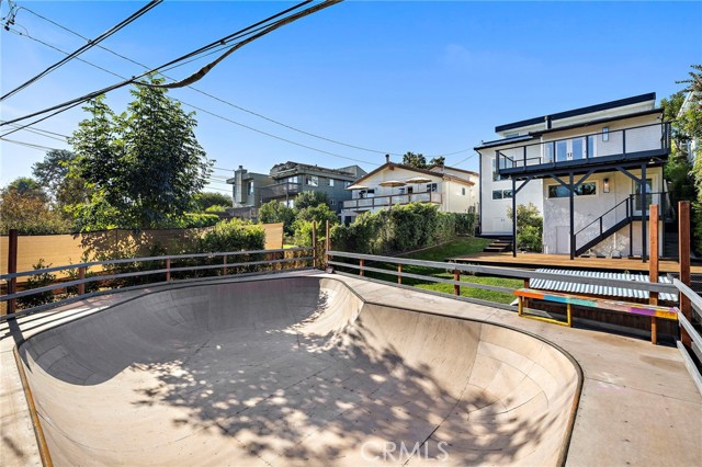 San Clemente, California, 92672, United States, 4 Bedrooms Bedrooms, ,3 BathroomsBathrooms,Residential,For Sale,1988568