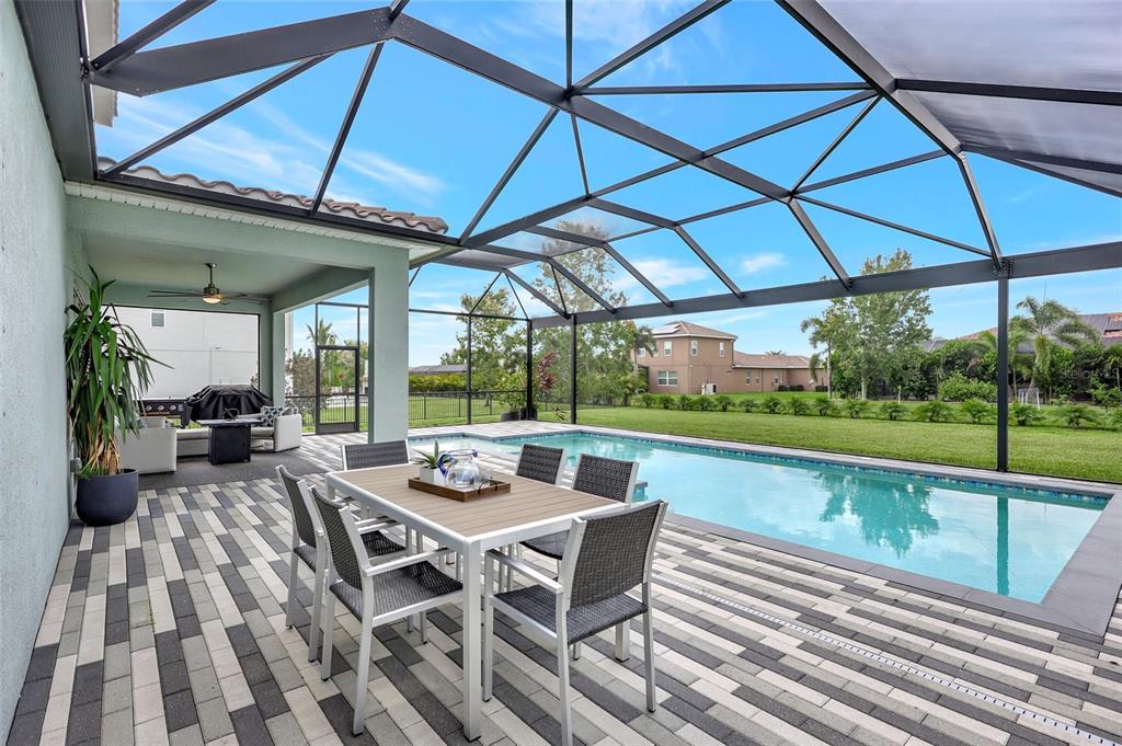 Bradenton, Florida, 34212, United States, 5 Bedrooms Bedrooms, ,5 BathroomsBathrooms,Residential,For Sale,1917227