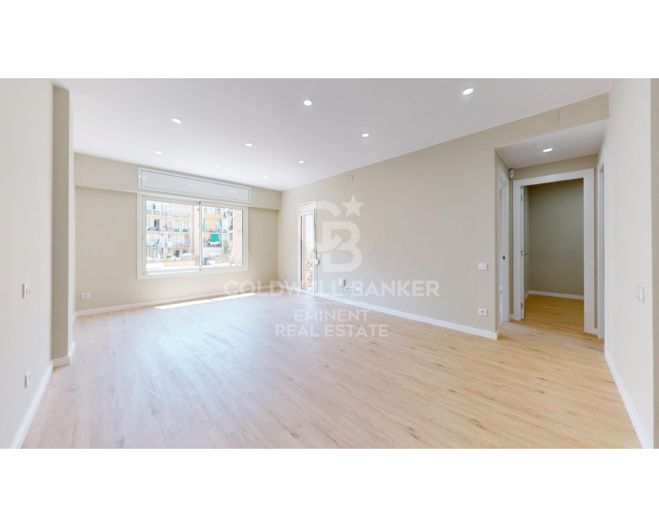 Barcelona, Catalonia, ES, 4 Bedrooms Bedrooms, ,2 BathroomsBathrooms,Residential,For Sale,1826815