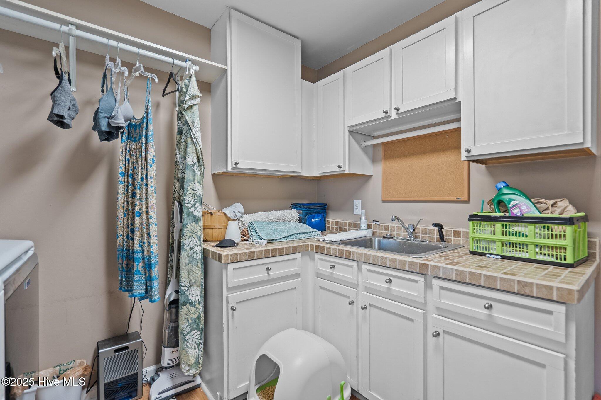 Wilmington, North Carolina, 28412, United States, 4 Bedrooms Bedrooms, ,4 BathroomsBathrooms,Residential,For Sale,1936997